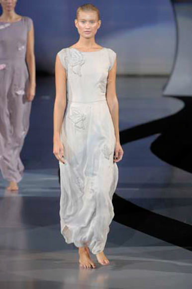 desfile-emporioarmani-milanverao2009rtw-187