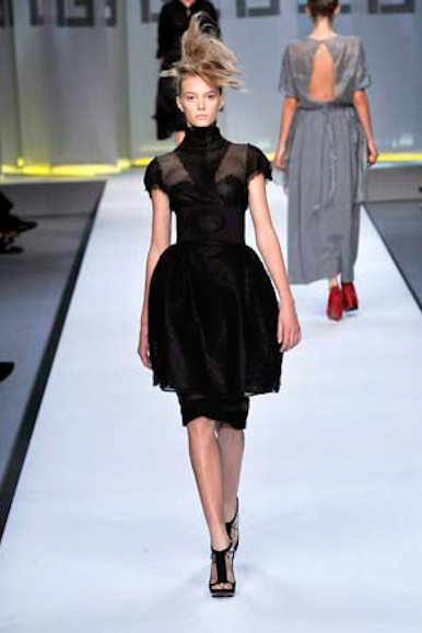 desfile-fendi-milanverao2009rtw-109