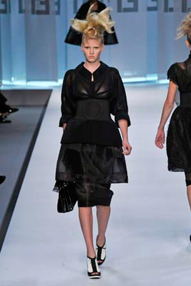 desfile-fendi-milanverao2009rtw-110