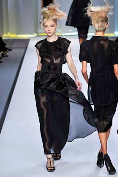 desfile-fendi-milanverao2009rtw-113