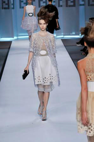desfile-fendi-milanverao2009rtw-119