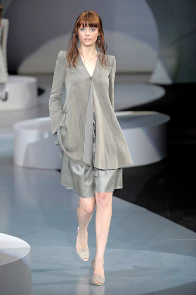 desfile-garmani-milanverao2009rtw-110