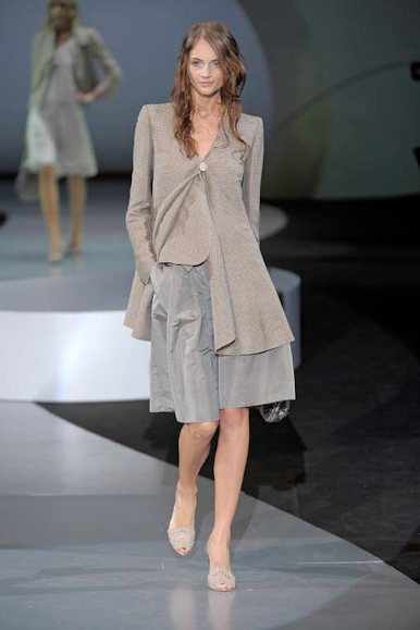 desfile-garmani-milanverao2009rtw-111