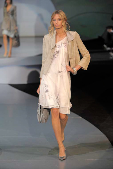 desfile-garmani-milanverao2009rtw-112