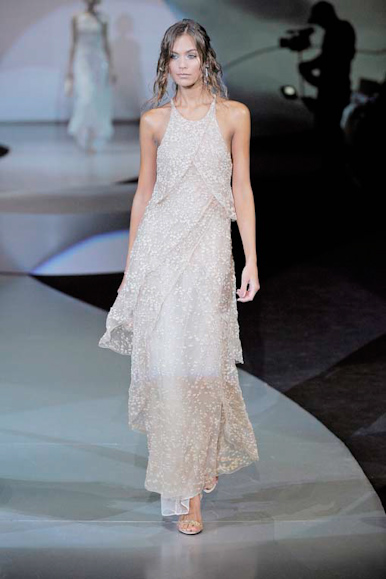 desfile-garmani-milanverao2009rtw-169