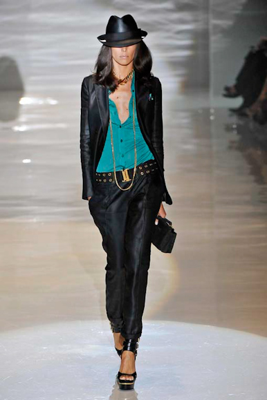desfile-gucci-milanverao2009rtw-136