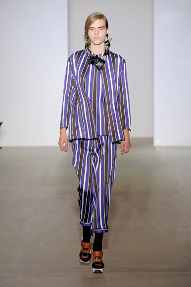 desfile-marni-milanverao2009rtw-106