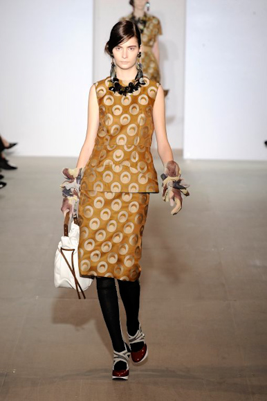 desfile-marni-milanverao2009rtw-148