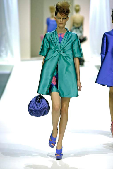 desfile-moschino-milanverao2009rtw-108