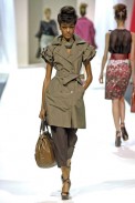desfile-moschino-milanverao2009rtw-121