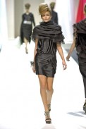 desfile-moschino-milanverao2009rtw-137