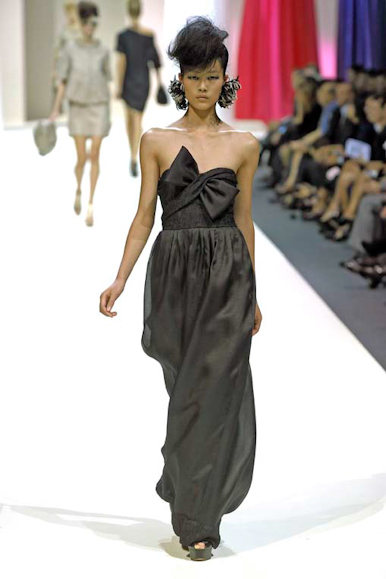 desfile-moschino-milanverao2009rtw-142