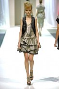 desfile-moschino-milanverao2009rtw-147