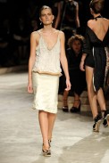 desfile-prada-milanverao2009rtw-129