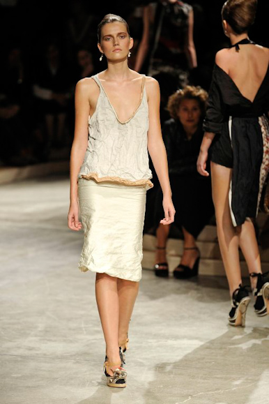desfile-prada-milanverao2009rtw-129