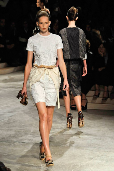 desfile-prada-milanverao2009rtw-130