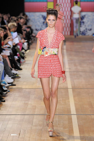 desfile-bassobrooke-londresverao2009rtw-109