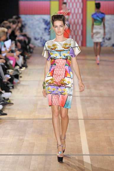 desfile-bassobrooke-londresverao2009rtw-121