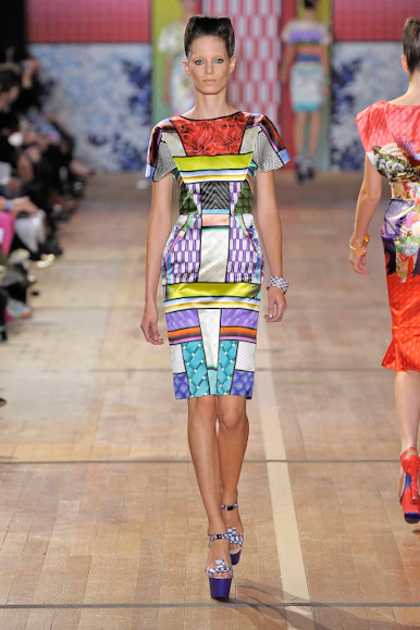 desfile-bassobrooke-londresverao2009rtw-123