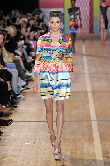 desfile-bassobrooke-londresverao2009rtw-129