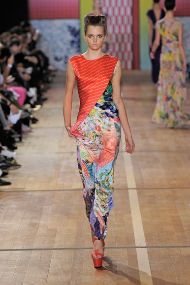 desfile-bassobrooke-londresverao2009rtw-138