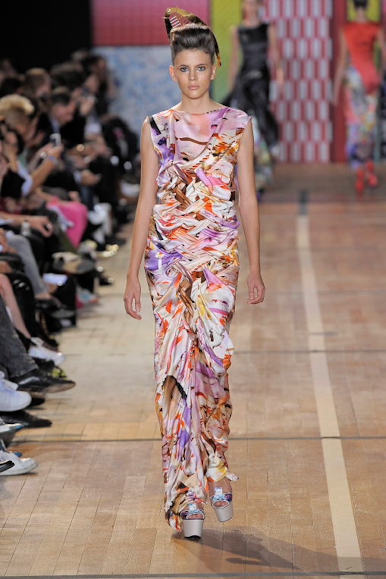 desfile-bassobrooke-londresverao2009rtw-140