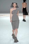 desfile-rickyowens-parisveraortw2009-104