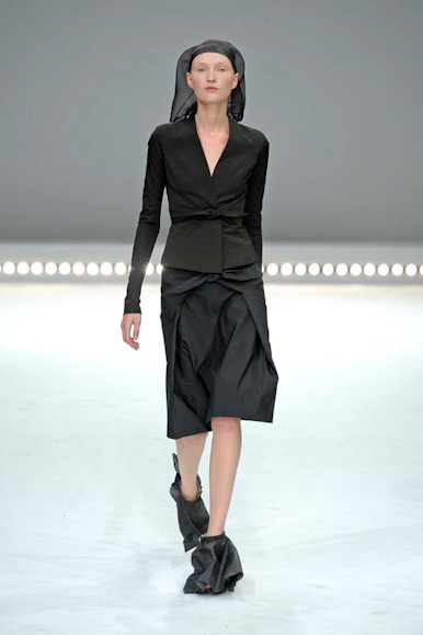 desfile-rickyowens-parisveraortw2009-113