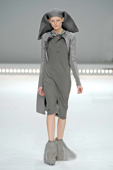desfile-rickyowens-parisveraortw2009-132
