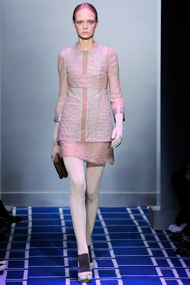 desfile-balenciaga-parisverao2009rtw-107