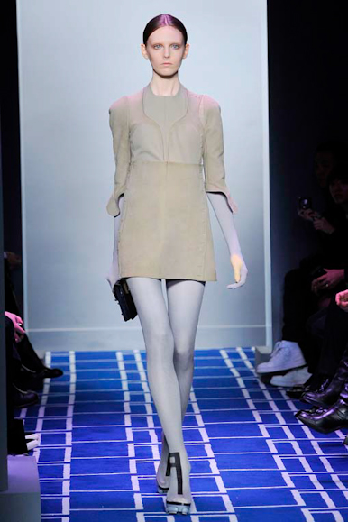 desfile-balenciaga-parisverao2009rtw-120