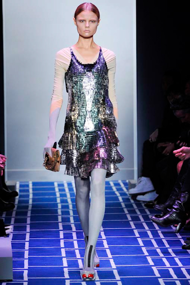 desfile-balenciaga-parisverao2009rtw-139