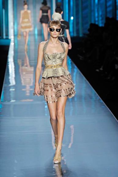 desfile-dior-parisverao2009rtw-106
