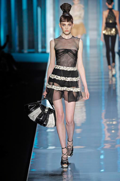 desfile-dior-parisverao2009rtw-115