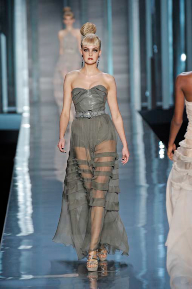 desfile-dior-parisverao2009rtw-136