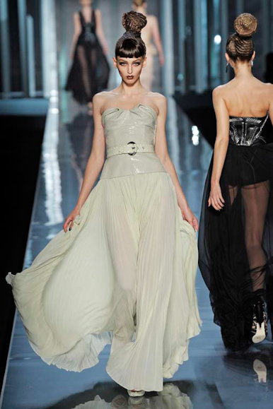 desfile-dior-parisverao2009rtw-142