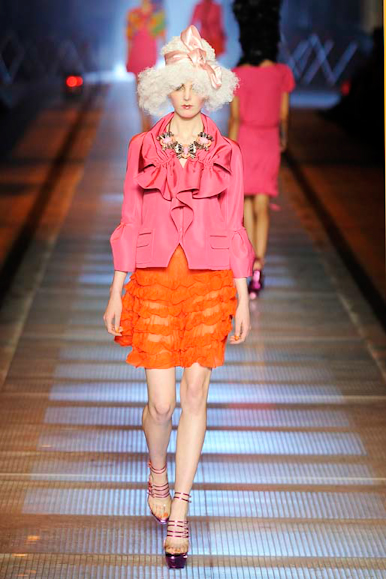 desfile-jgalliano-parisverao2009rtw-109