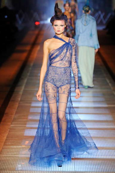 desfile-jgalliano-parisverao2009rtw-139