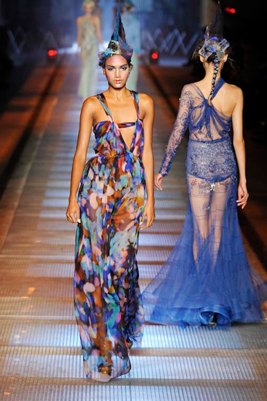 desfile-jgalliano-parisverao2009rtw-140