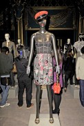 desfile-loewe-parisverao2009rtw-105