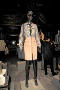 desfile-loewe-parisverao2009rtw-111