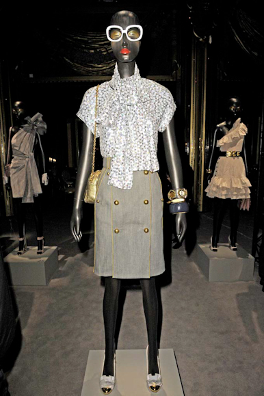 desfile-loewe-parisverao2009rtw-116