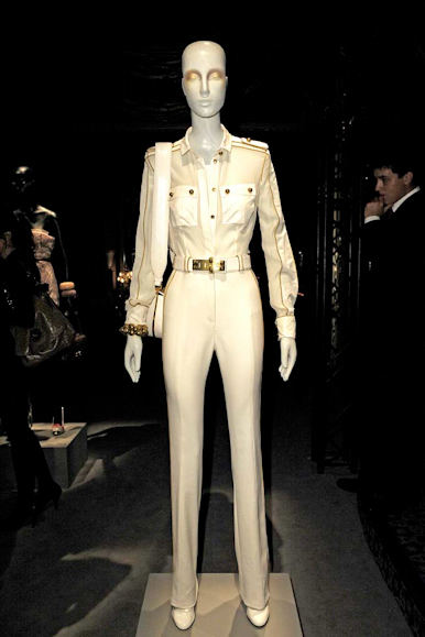 desfile-loewe-parisverao2009rtw-119