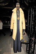 desfile-loewe-parisverao2009rtw-123