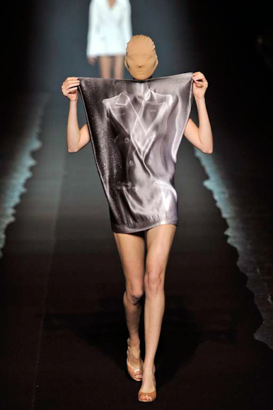 desfile-mmargiela-parisverao2009rtw-100