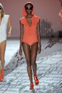 desfile-lacoste-nyverao2009rtw-143