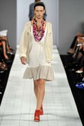 desfile-marcbymarc-nyverao2009rtw-111