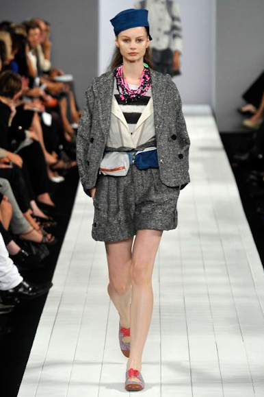 desfile-marcbymarc-nyverao2009rtw-124
