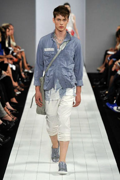 desfile-marcbymarc-nyverao2009rtw-131