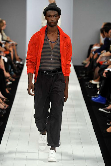 desfile-marcbymarc-nyverao2009rtw-143
